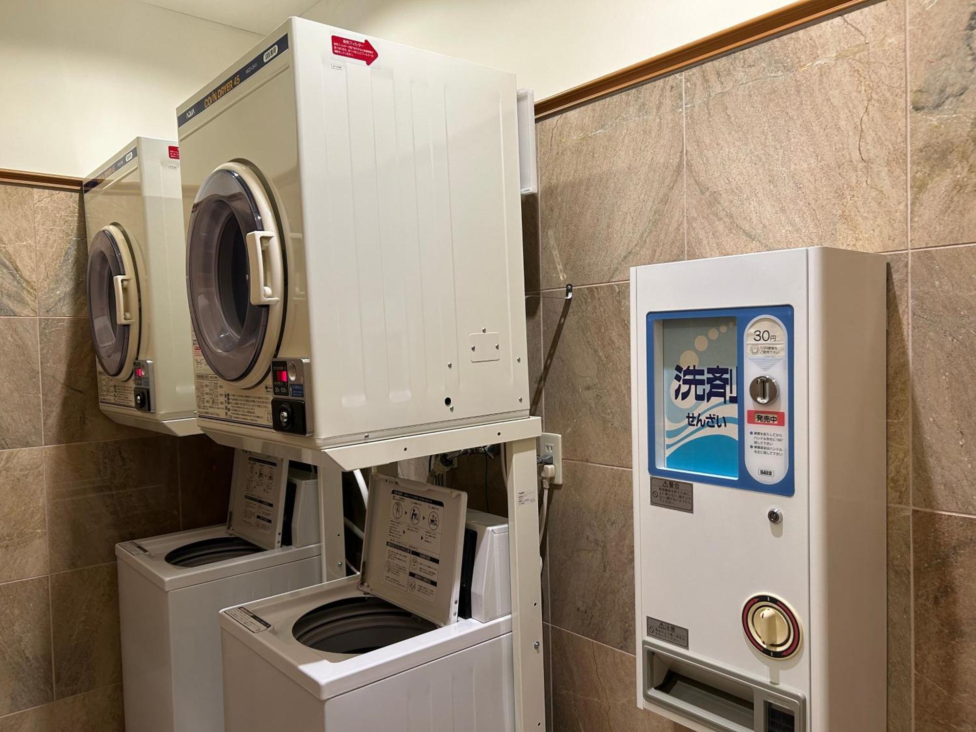 Toyoko Inn Osaka Honmachi No1 Bagian luar foto