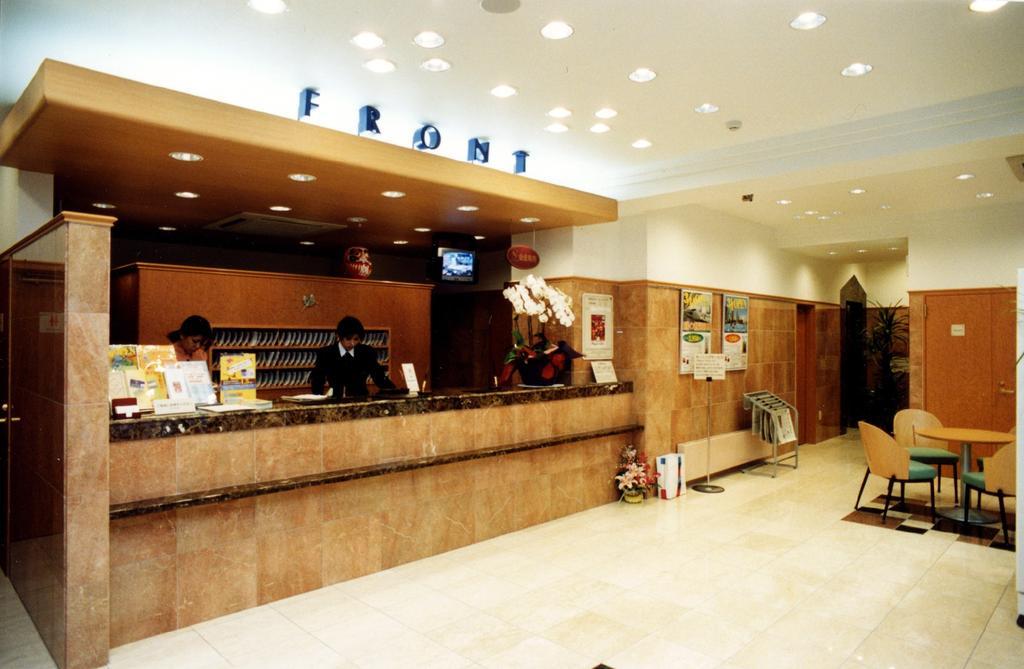Toyoko Inn Osaka Honmachi No1 Bagian luar foto