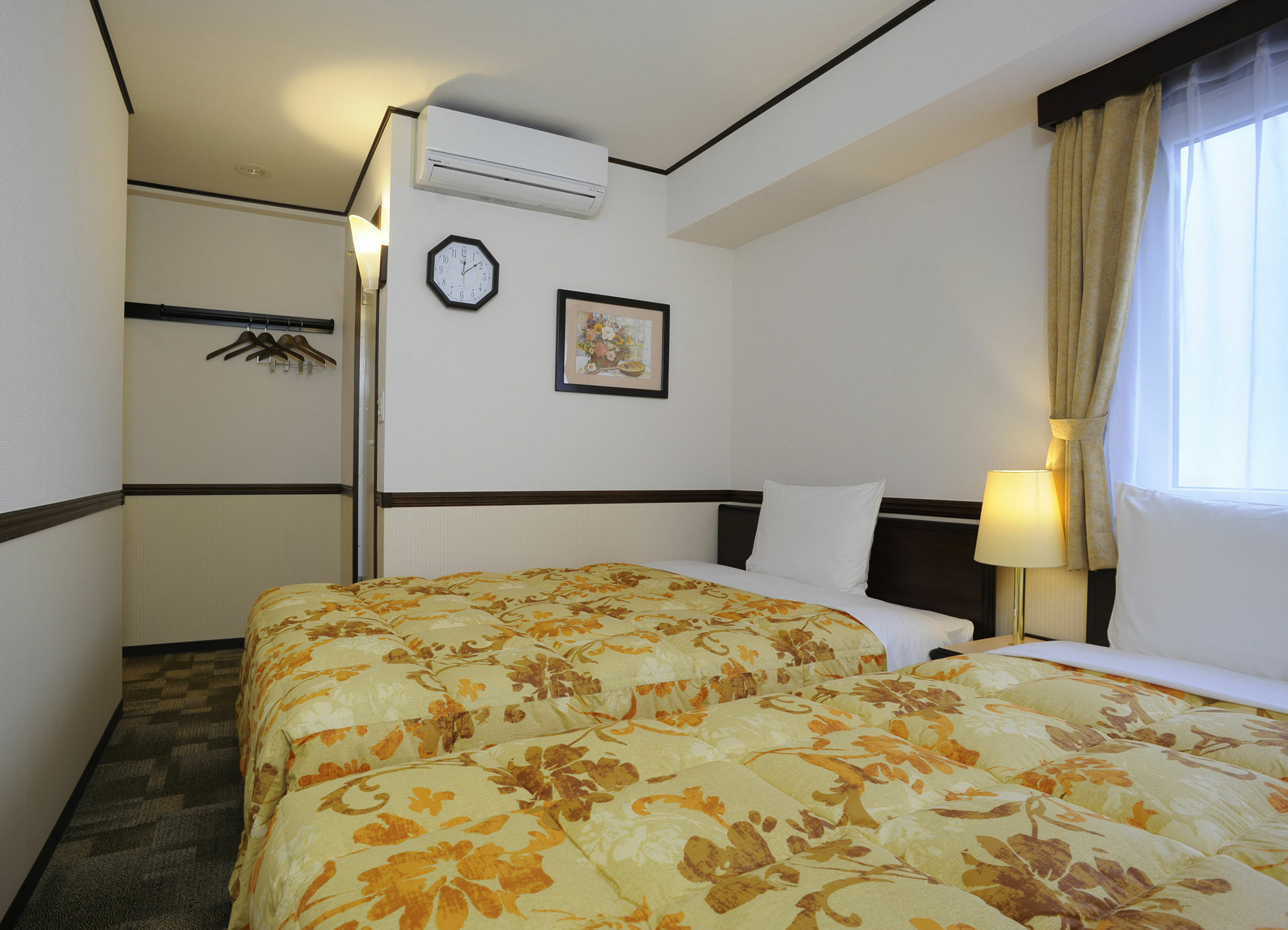Toyoko Inn Osaka Honmachi No1 Bagian luar foto