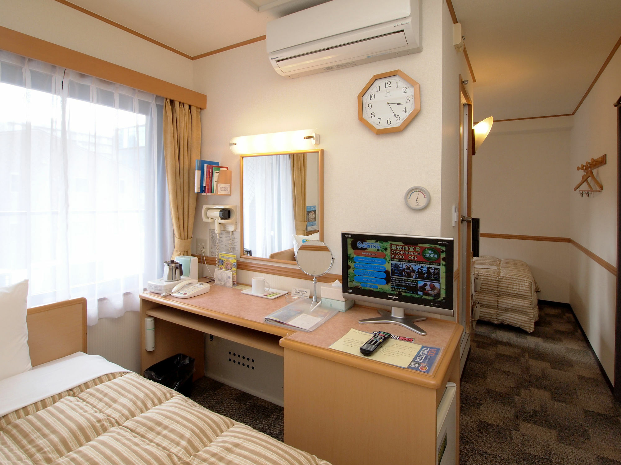 Toyoko Inn Osaka Honmachi No1 Bagian luar foto